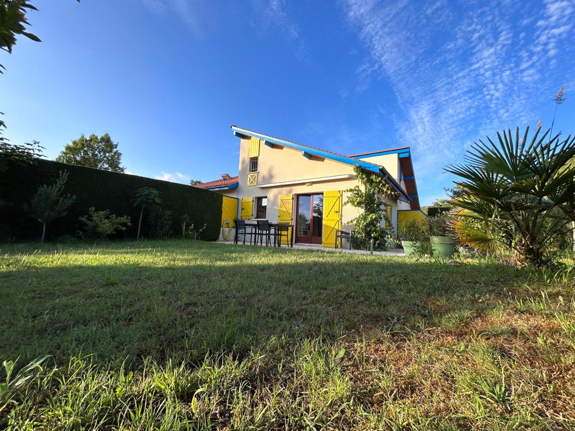 Jolie Maison De Vacances Avec Terrasse Et Jardin Saint-Julien-en-Born Esterno foto